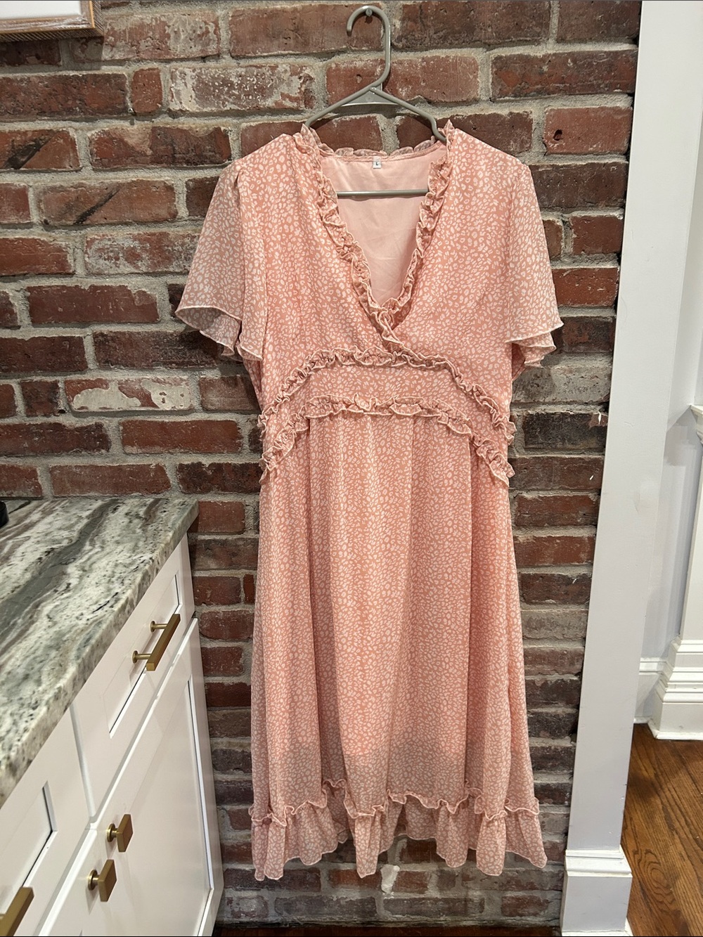 Source Unknown Soft Pink Ruffle Midi Dress